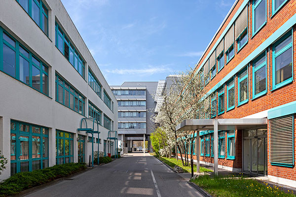 Aufbau Kältezentrale und Werksnetz in Augsburg